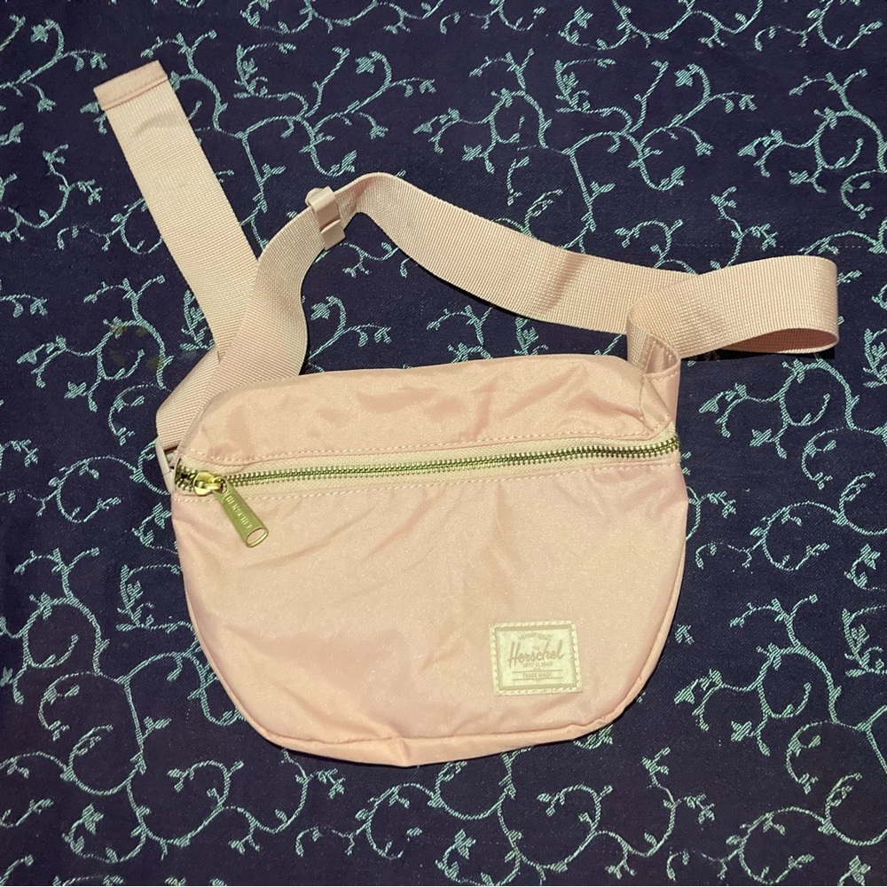 Herschel Supply Company Pink Crossbody Bag